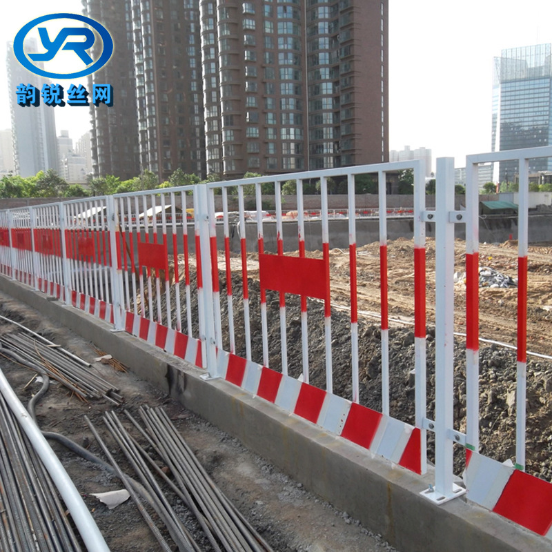 厂家生产 基坑临边防护栏 施工安全隔离网 基坑护栏 欢迎选购示例图7