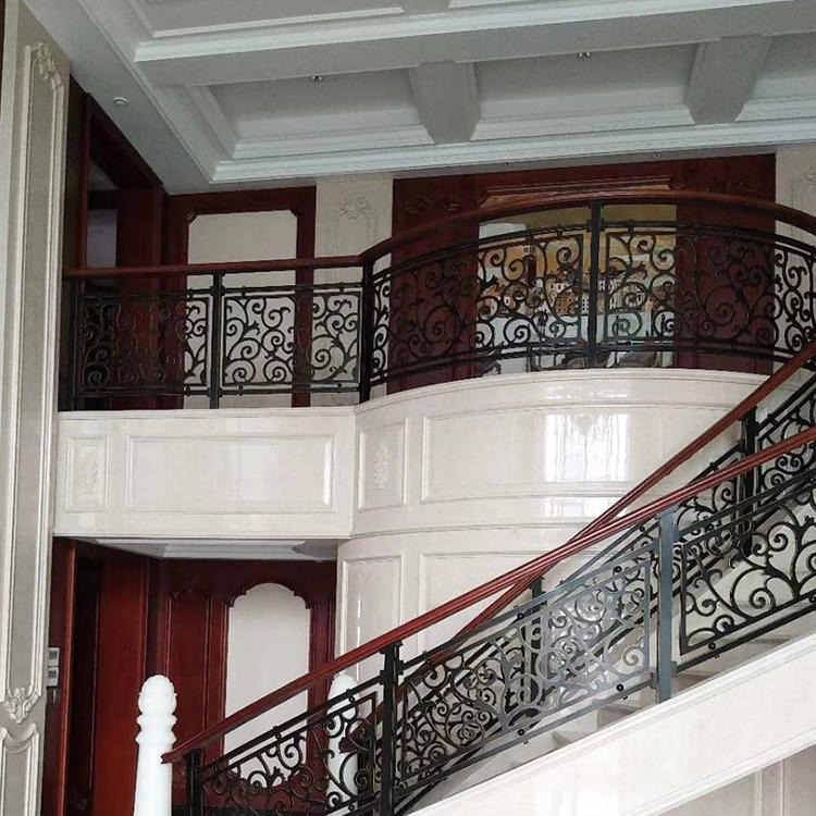 龙海欧式别墅楼梯扶手上门安装的时间节点该这样把控