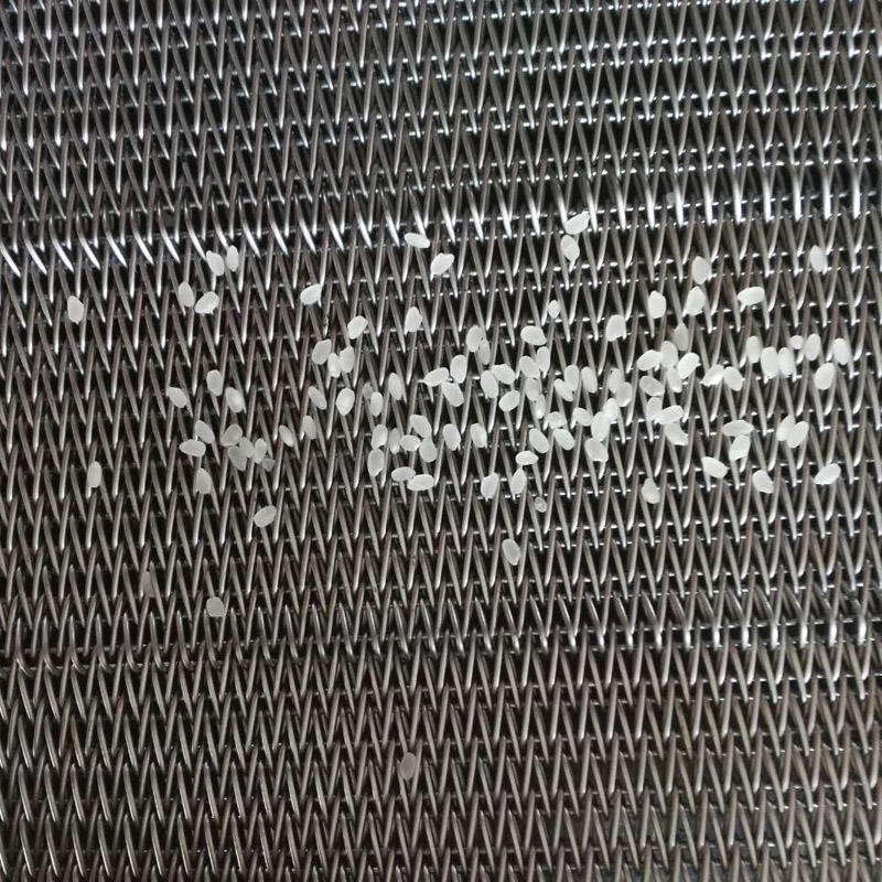 大米输送带 宁津威诺生产加密复合式人字形网带 塑料颗粒冷却机输送网带 按需定制图片
