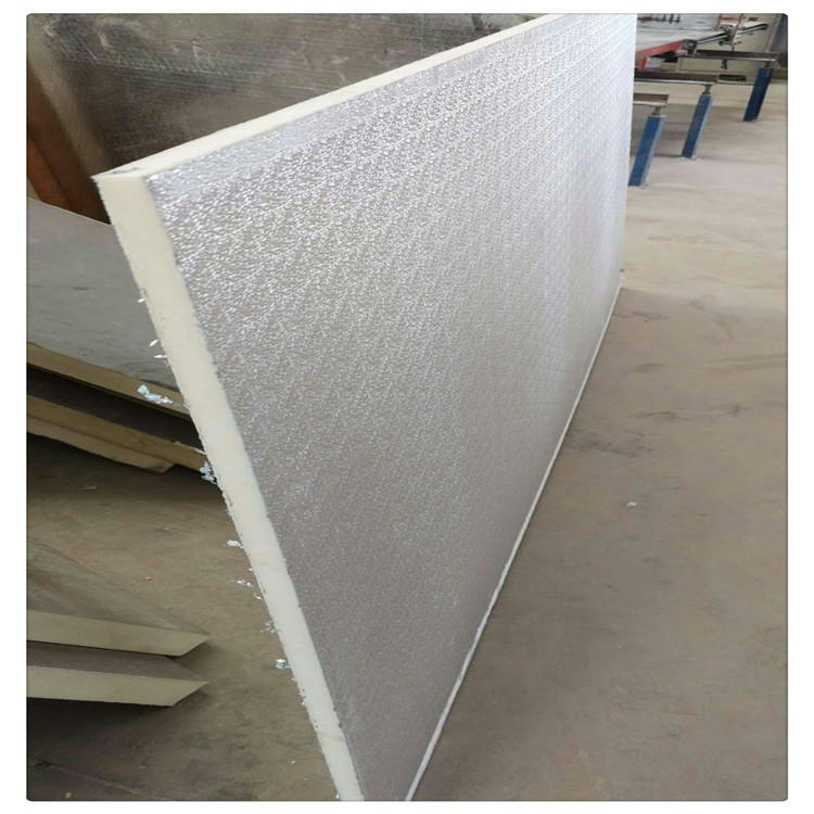 铝箔贴面聚氨酯复合板 聚氨酯保温板