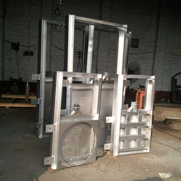 自撑式 插板闸门 cbz610x1300钢制渠道闸门 诚腾钢制闸板安装销售
