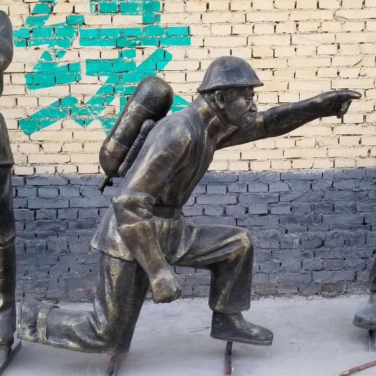 佰盛 消防主题雕塑厂家 抗震救火救灾人物雕塑模型 玻璃钢消防官兵雕塑雕像定做