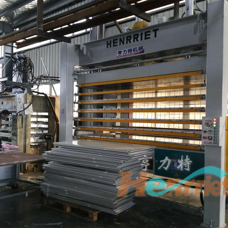 佛山亨力特生产聚氨脂空调发泡板6层压机3200x1400多层定制层压机,3.2米6层100吨压机