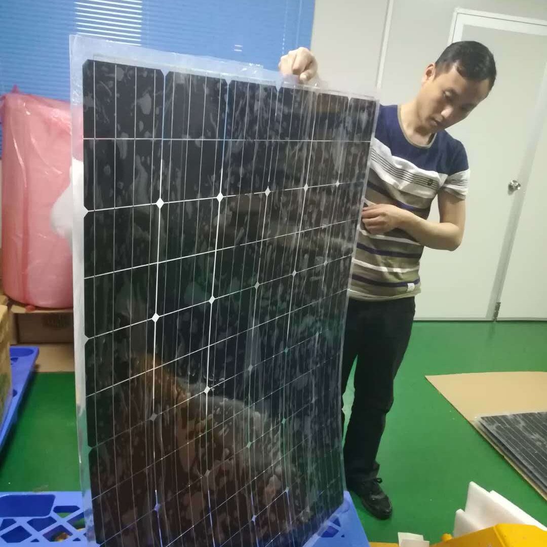 200瓦可弯曲太阳能电池板