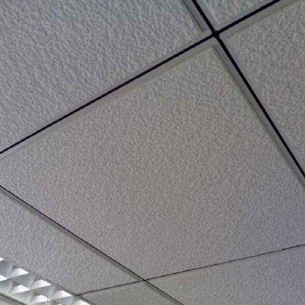 墙面穿孔吸音板现货供应   防潮吊顶天花板厂家应用      穿孔矿棉板生产销售   喷砂矿棉板价格厂家