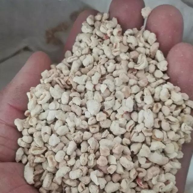 海成环保型玉米芯磨料产品性能 干洗店用玉米芯磨料 辽阳玉米芯磨料低价销售价格图片