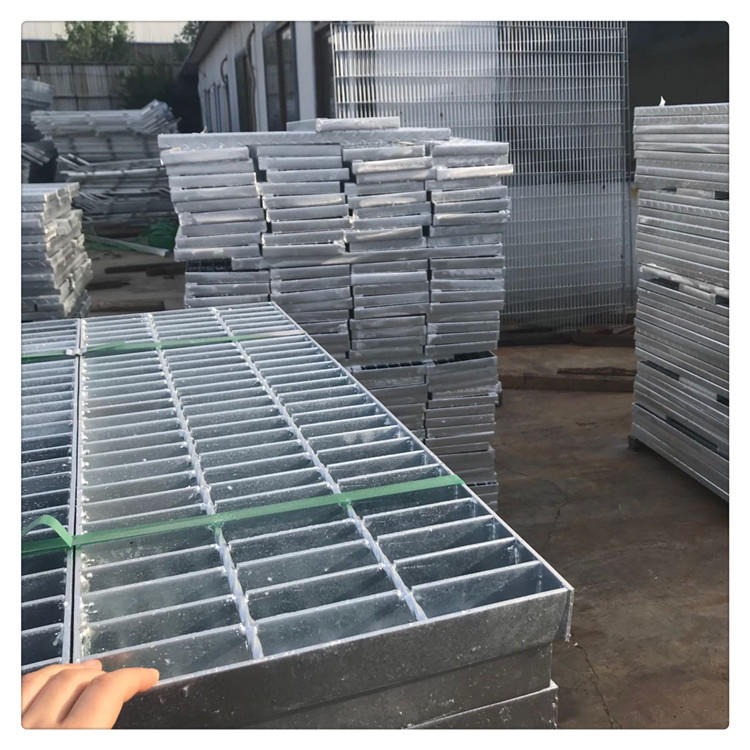 郑州钢格板g325/30/100金属材料生产 网众格栅板厂家