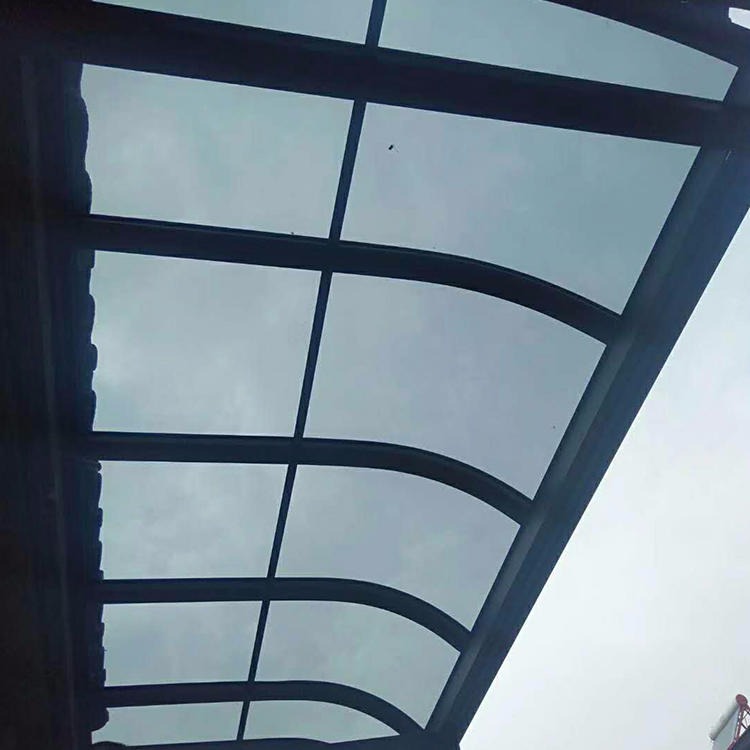 铝合金支架雨棚 耐力板雨棚 手摇遮阳蓬 铝合金雨棚 使用寿命长