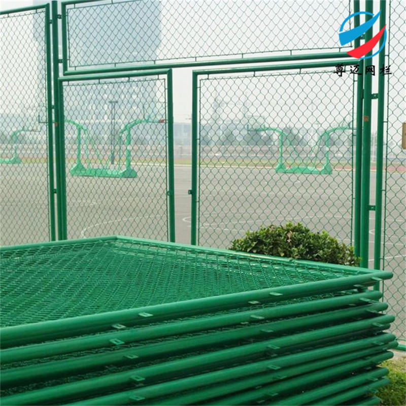 孝感羽毛球围网 学校网球场移动护栏网 口字框足球场围栏网厂家 尊迈围栏