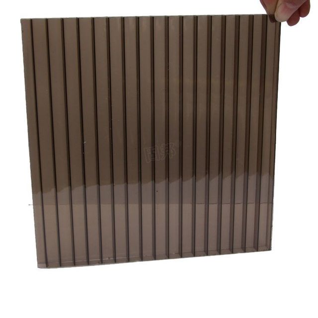广东厂家批发PC透明阳光板 出口茶色阳光板装饰隔断用板材