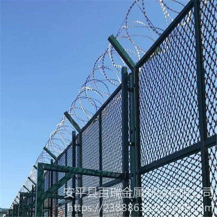 看守所围墙隔离网 监狱安全防护网 围墙防护网专业厂家图片