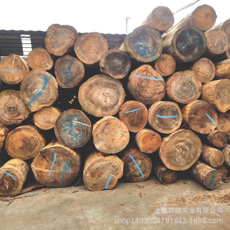 木材加工厂直销日本柳杉木方实木杉木条厂房改造杉木屋面板示例图10