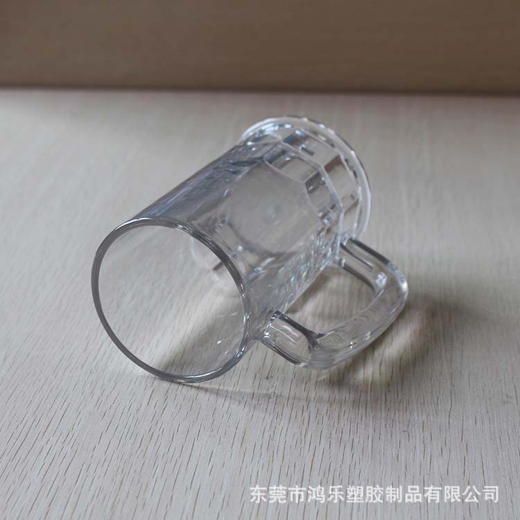 东莞厂家定制330ml透明马克塑料啤酒杯手柄塑料杯仿真玻璃杯示例图3