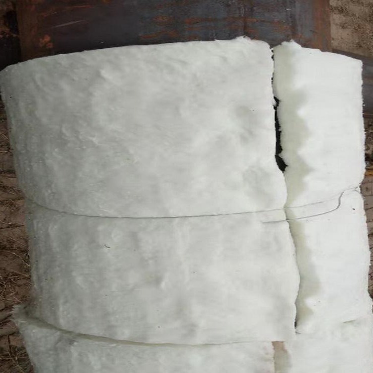 兰州市供应-白色软质硅酸铝针刺毯-阻燃防冻保温棉专业生产