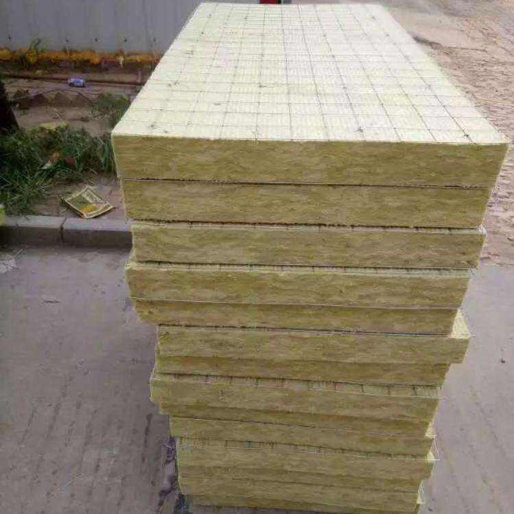 推荐岩棉板供应 岩棉复合板批发 东欧资质齐全