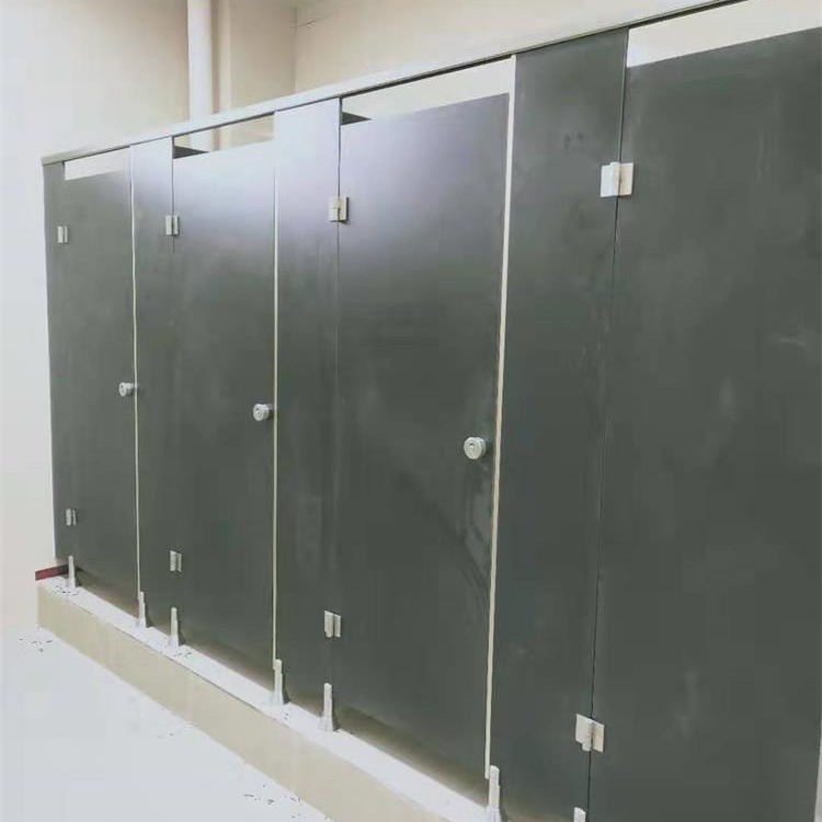 厕所隔断门价格   唐山卫生间隔断门  厕所挡板们  学校厕所隔断墙  森蒂图片