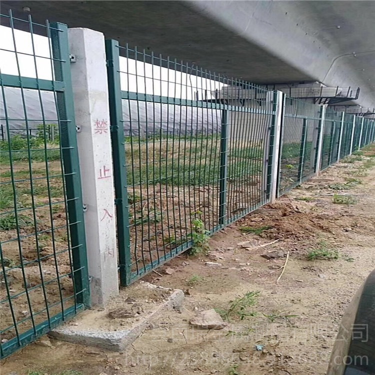 防护栅栏网片 高铁防护栅栏 郑州铁路防护栅栏供应商