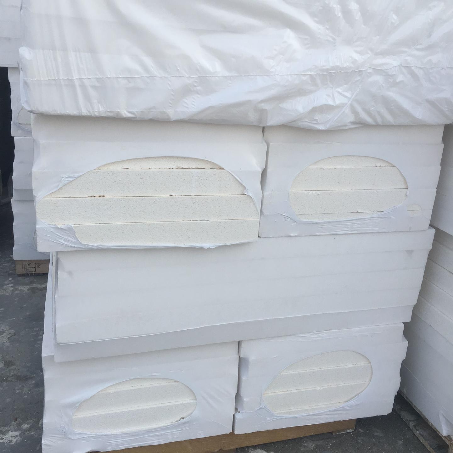 河北 硅质板厂家供应 改性硅质板  热固性复合聚苯板 A级防火板 阻燃硅质板生产厂家