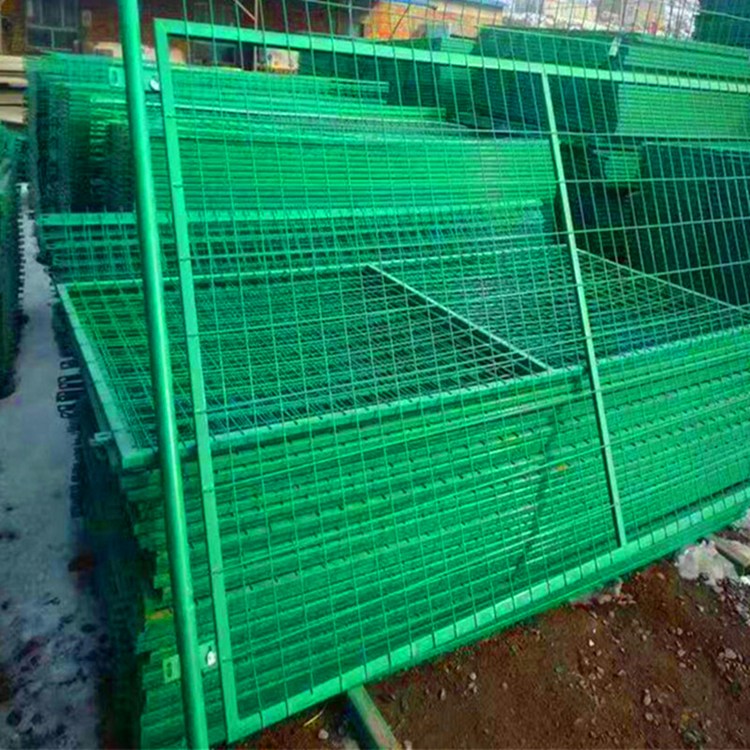 隔离网框架式车间围栏 框架式排球场围栏生产 云蓝