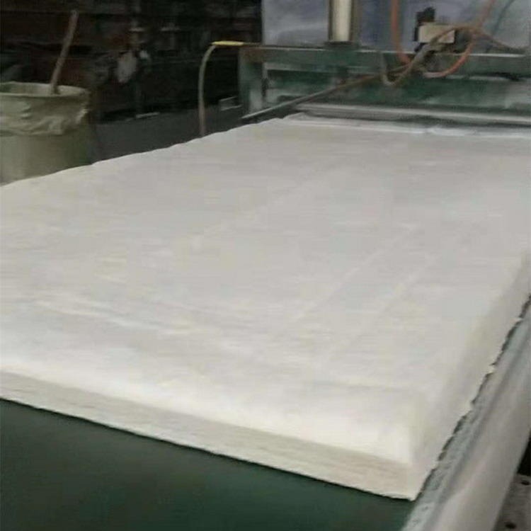 供应密度80kg硅酸铝针刺毯 悦盈硅酸铝纤维毡规格每包价格