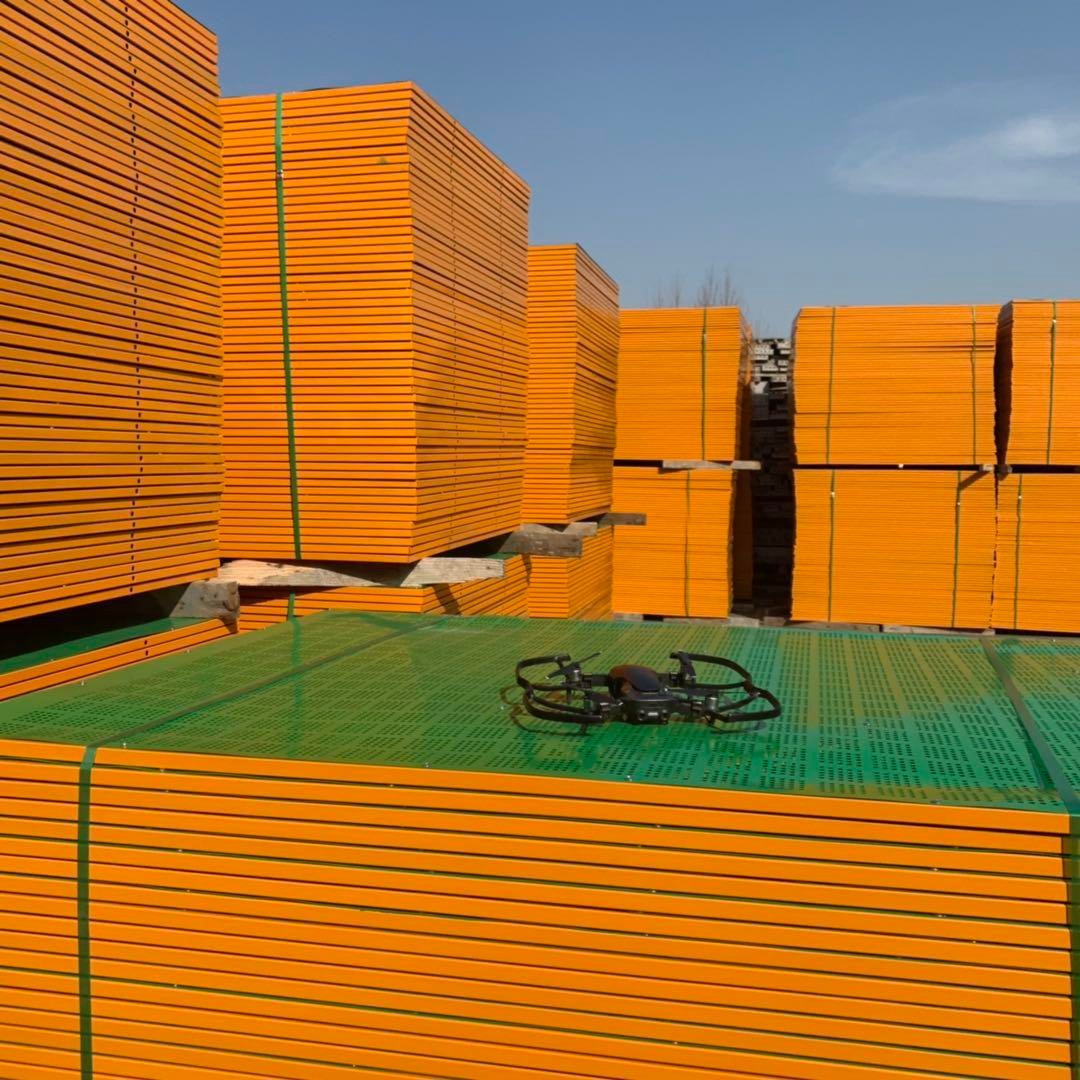 低碳钢爬架网  爬架网现货  新型建筑金属安全网  工地防护爬架网  爬架防护网