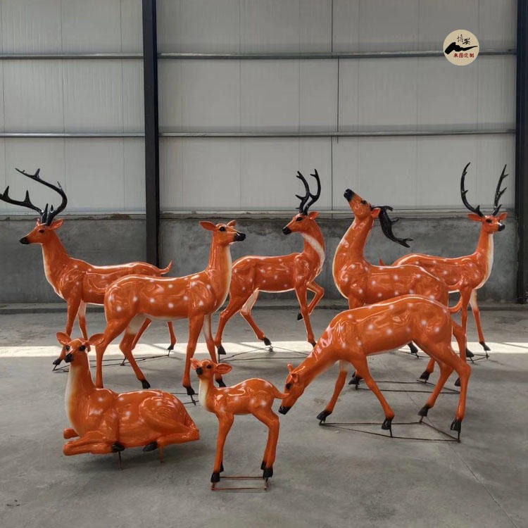 佰盛 定做玻璃钢小鹿雕塑 仿真小鹿雕塑 彩绘仿真鹿雕塑 地产小区动物雕塑摆件 源头厂家