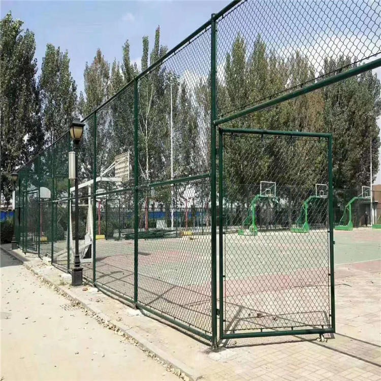 德兰 球场围网 绿色篮球场围网 勾花球场护栏网 大量现货批发
