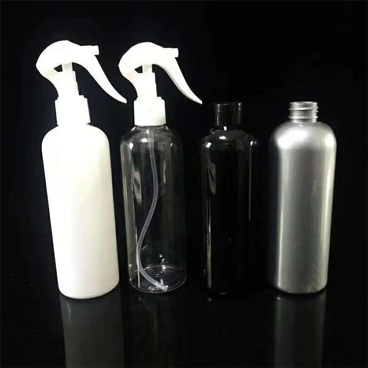 铭诺 塑料瓶厂家 按压式机头喷雾塑料瓶 白色圆柱圆肩瓶 清洁剂喷壶
