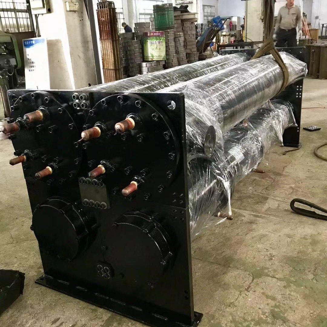 厂家专业生产壳管式水冷蒸发器  壳管式蒸发器   管壳式蒸发器  空调蒸发器   风冷模块机蒸发器
