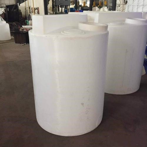 2吨液态肥母液桶供应商 佳士德塑料pe施肥桶配制寸塑搅拌杆电机图片