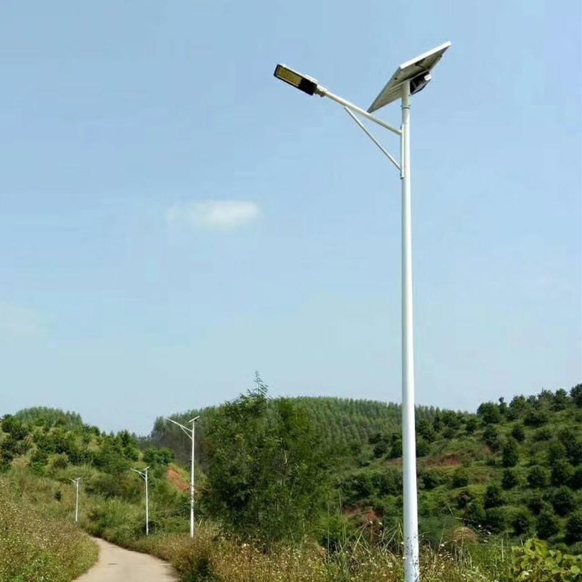 四川道路太阳能路灯批发 勤跃5米6米7米太阳能路灯 新农村太阳能路灯图片