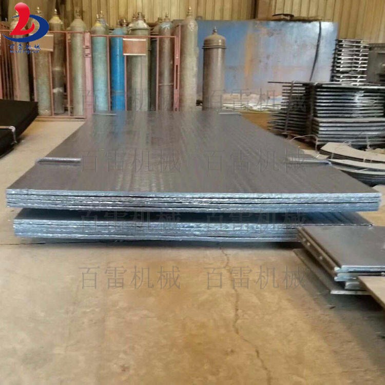 堆焊复合耐磨板 10+8耐热钢板 百雷 复合耐磨板
