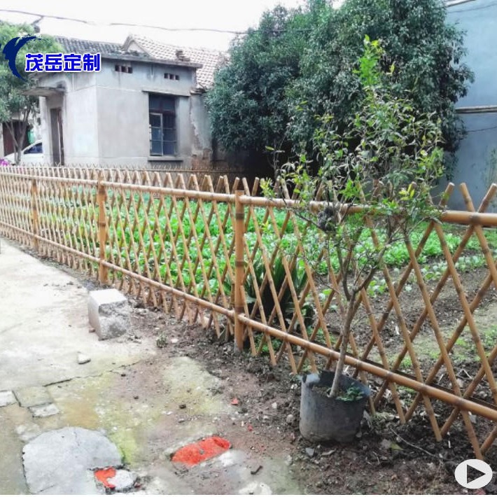 园艺护栏 碳化色仿竹护栏 生态围栏 竹节篱笆 不锈钢竹节护栏 栅栏厂家定制