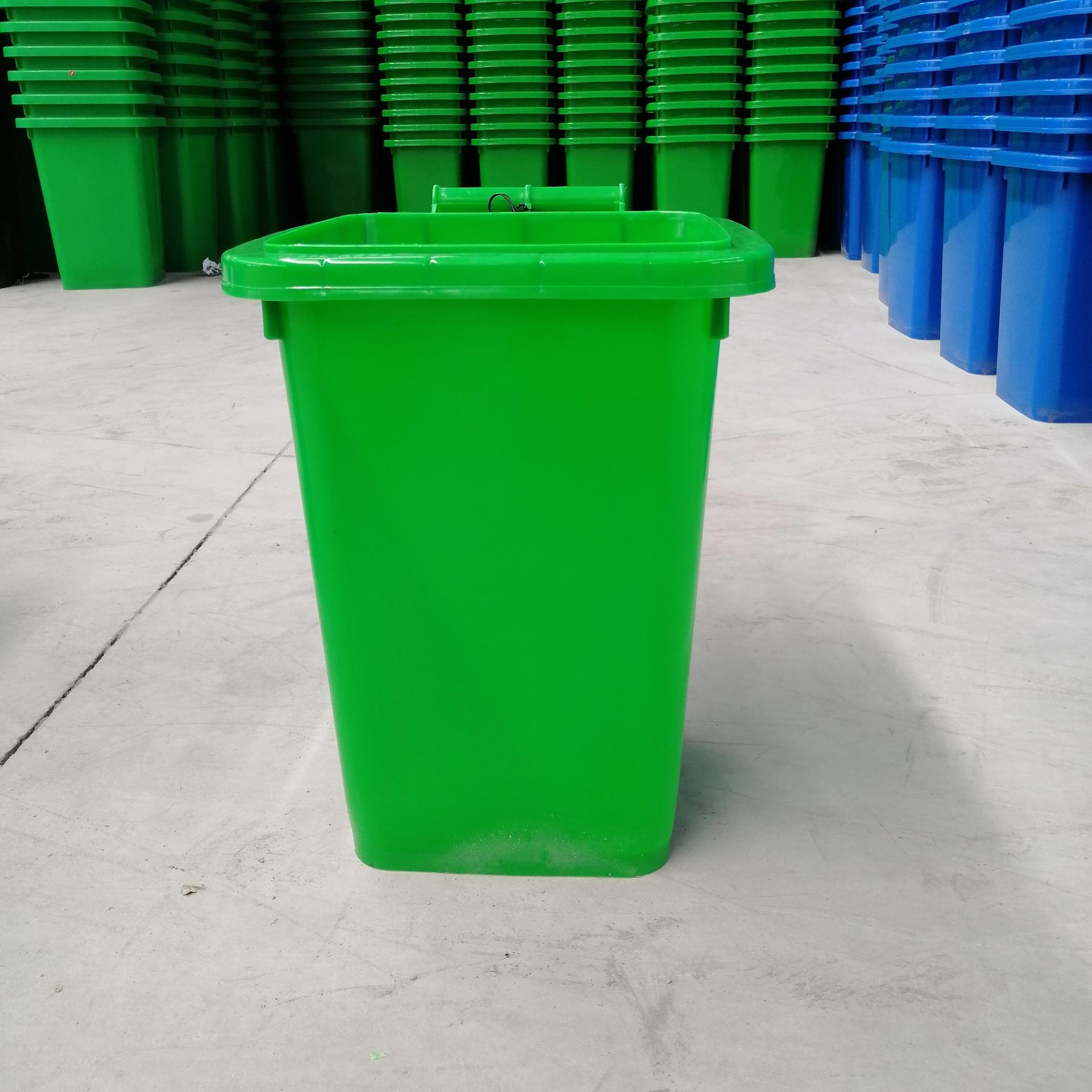 湖北汉川塑料垃圾桶厂家生产大量供应30L塑料垃圾桶价格优惠