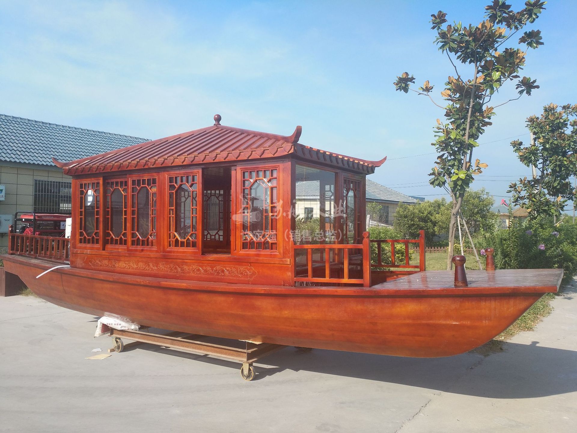 木船出售 定制6人仿古手划船休闲旅游乌篷游船 电动观光船示例图13