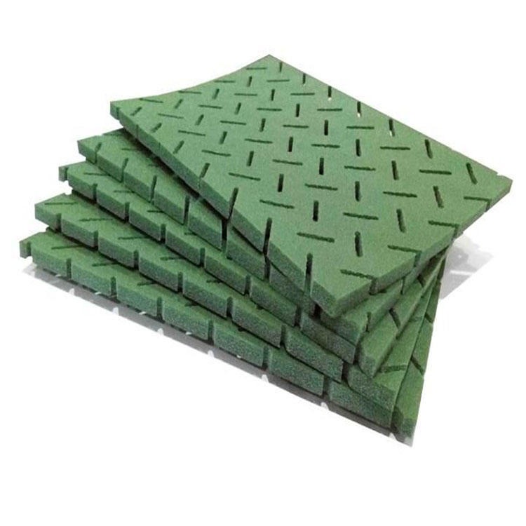 草坪弹性垫层 人造草坪弹性垫 人造草坪合成材料减震垫 10mm厚人造草坪透水减震垫