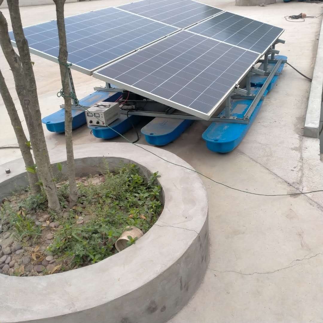 如克厂家供应储能式太阳能喷泉曝气机   市政两用风能曝气机   节能太阳能曝气设备