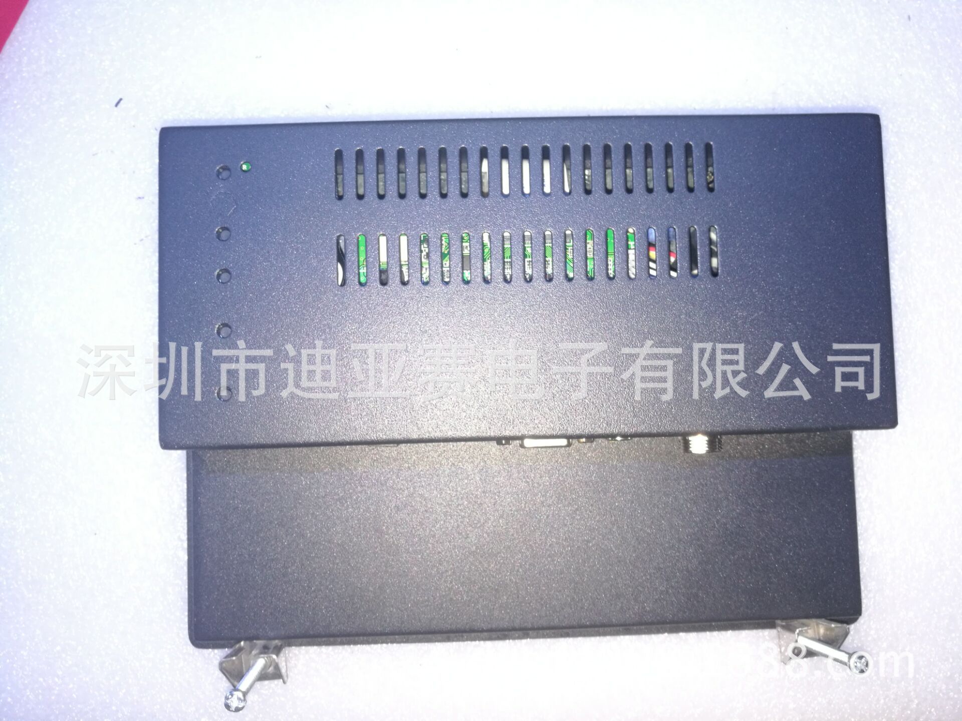 8寸工业显示器 8寸嵌入式显示器 8寸VGA显示器 1024X768示例图2