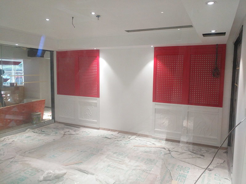餐厅材料幕墙铝单板隔断木纹镂空铝板示例图8