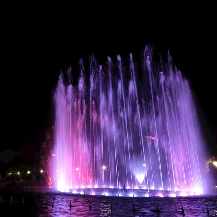 山东彩色音乐喷泉大型音控喷泉承接各类喷泉工程