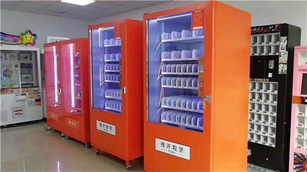 广州  全智能零食售货机  自冷售卖机 支持定制