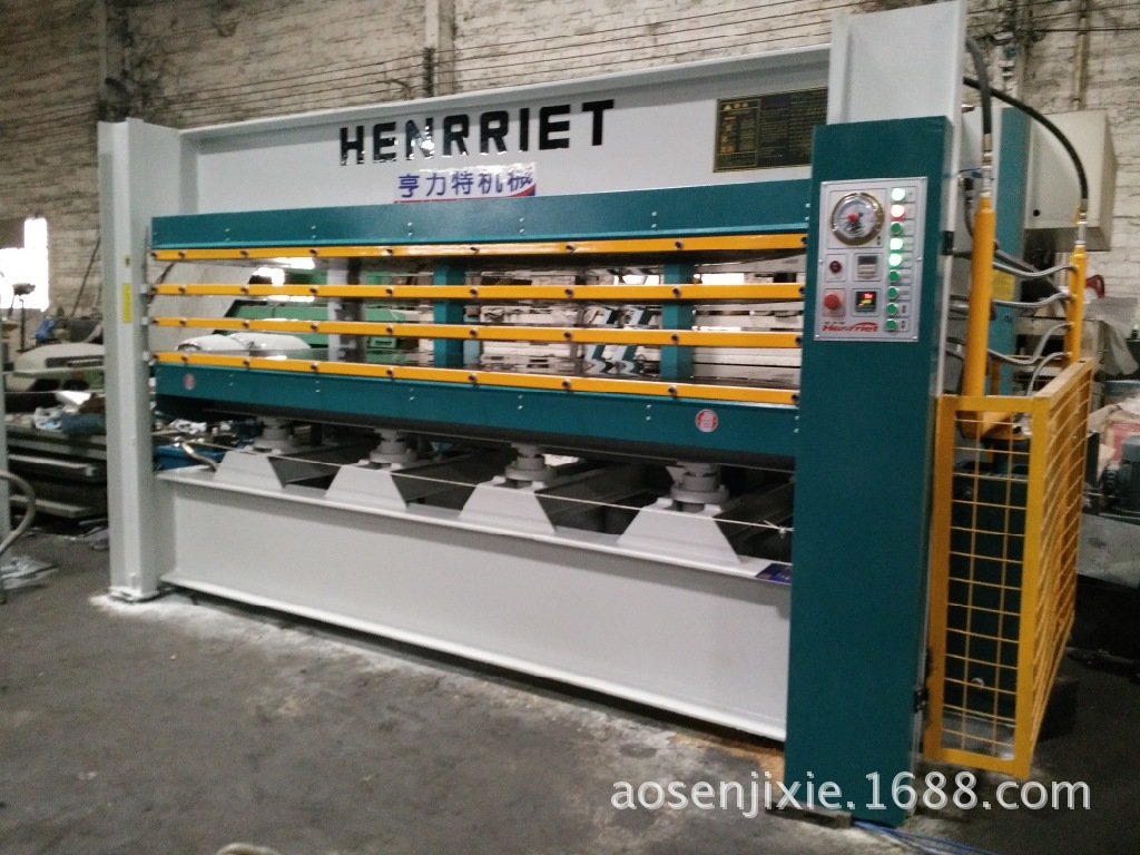 佛山亨力特生产三层120吨4X10尺木工板贴木皮热压机 多层热压机价格图片