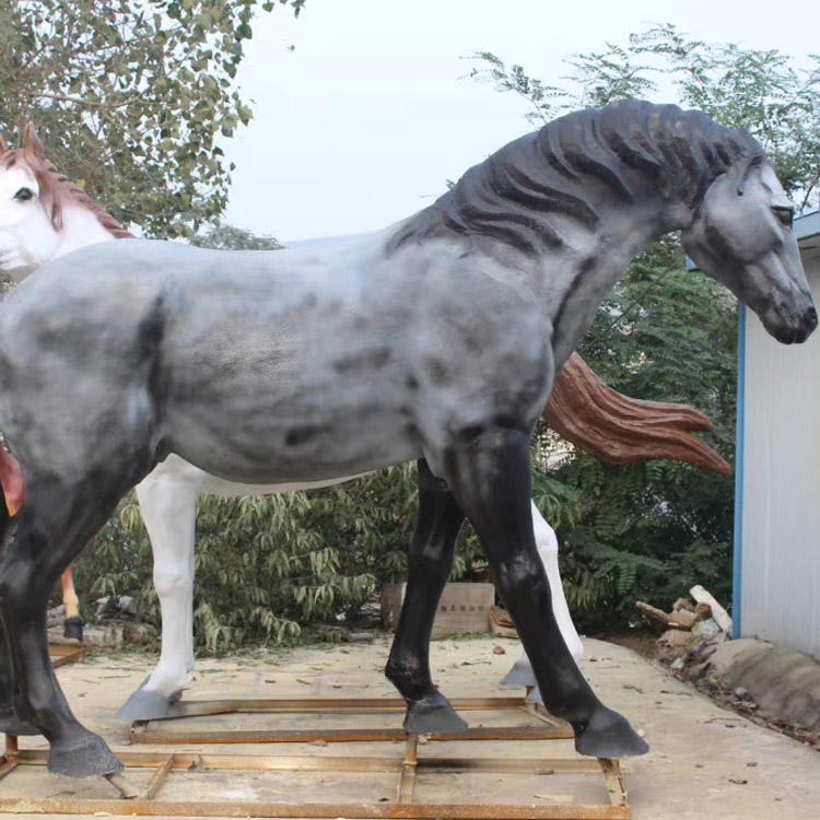 佰盛 彩绘马雕塑模型 仿真彩绘马雕塑 玻璃钢彩绘马雕塑摆件 彩绘动物雕塑 厂家定做