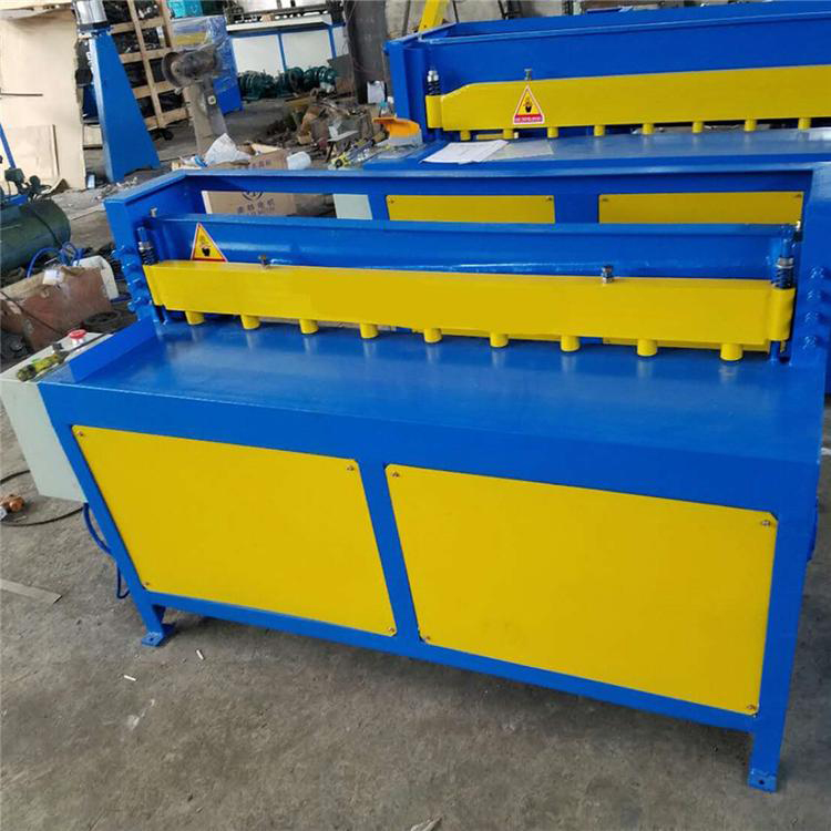 裁板机  小型电动剪板机 厂家批发1.3米电动剪板机 海维机械