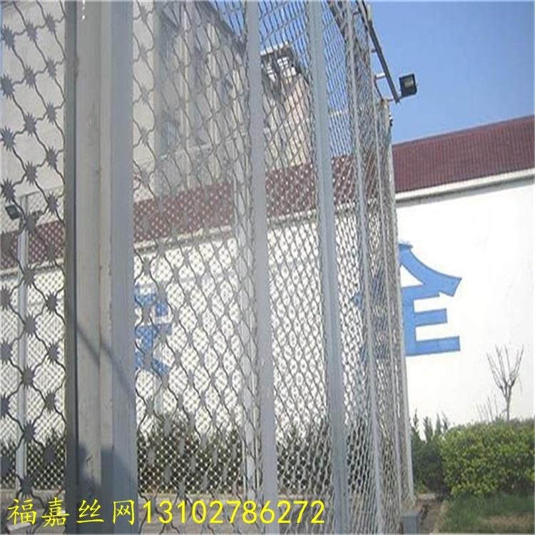 监狱梅花刺片隔离网、监狱隔离网大门、太阳花刺网围墙