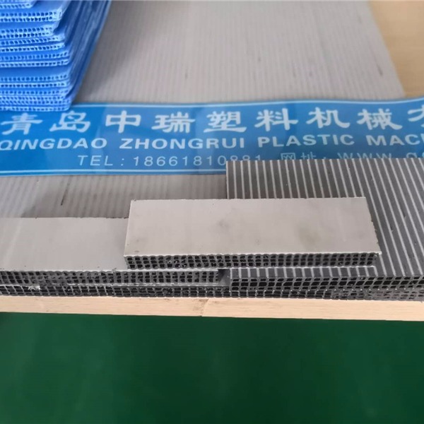 青岛中瑞PP中空塑料建筑模板120PP塑料建筑模板生产线