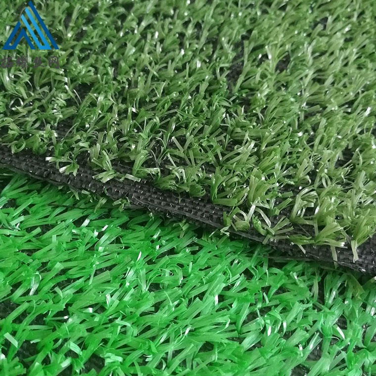 拓耀零售批发，绿化墙人工假草皮，仿真草坪图片