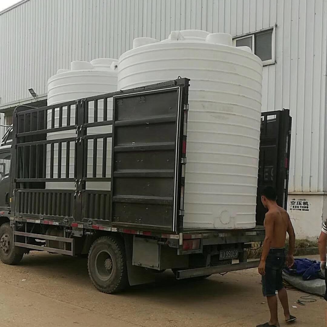 梅州15吨塑料PE大桶厂家 塑胶型水塔直销 工业酒精储存罐图片