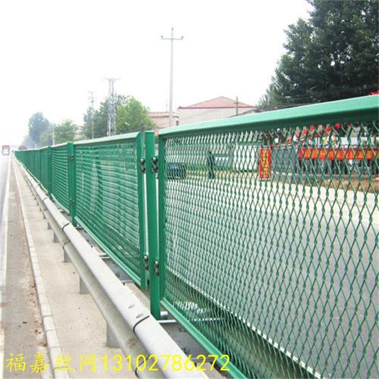 焊接钢板护栏网 公路钢板护栏网 高速钢板护栏网