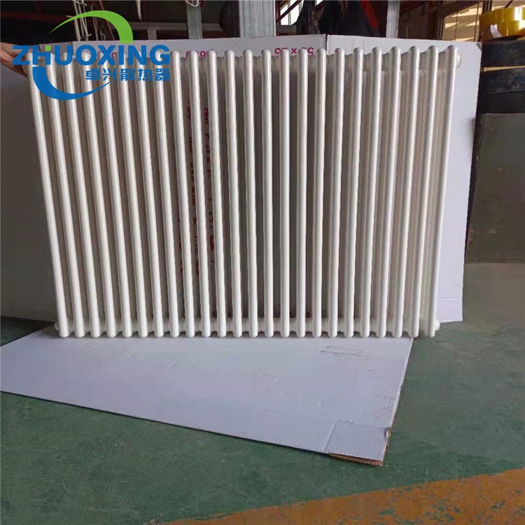 钢三柱 家用立式钢制暖气片 工程用散热器 厂家供应